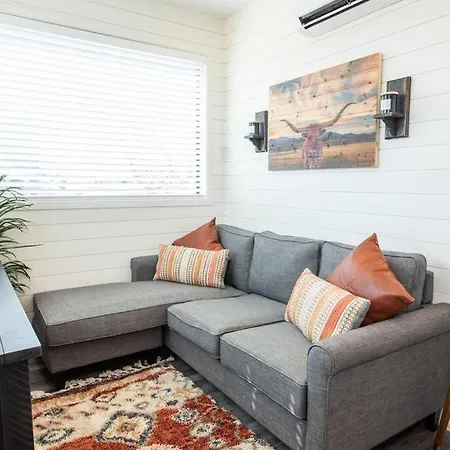 The Longhorn Stunning Container Home-In Alpine Exterior photo