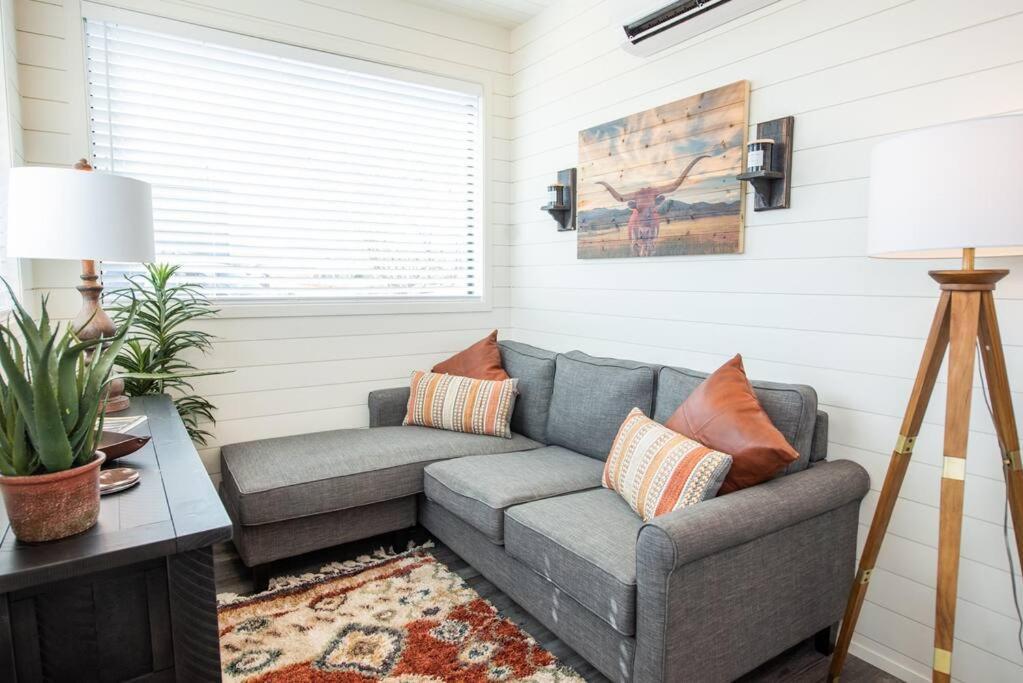 The Longhorn Stunning Container Home-in *